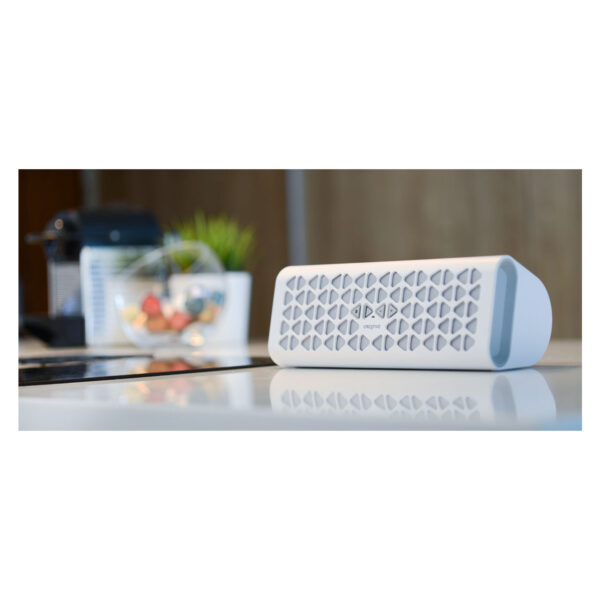 Parlante Inalámbrico Bluetooth Creative MUVO 20 - Imagen 2